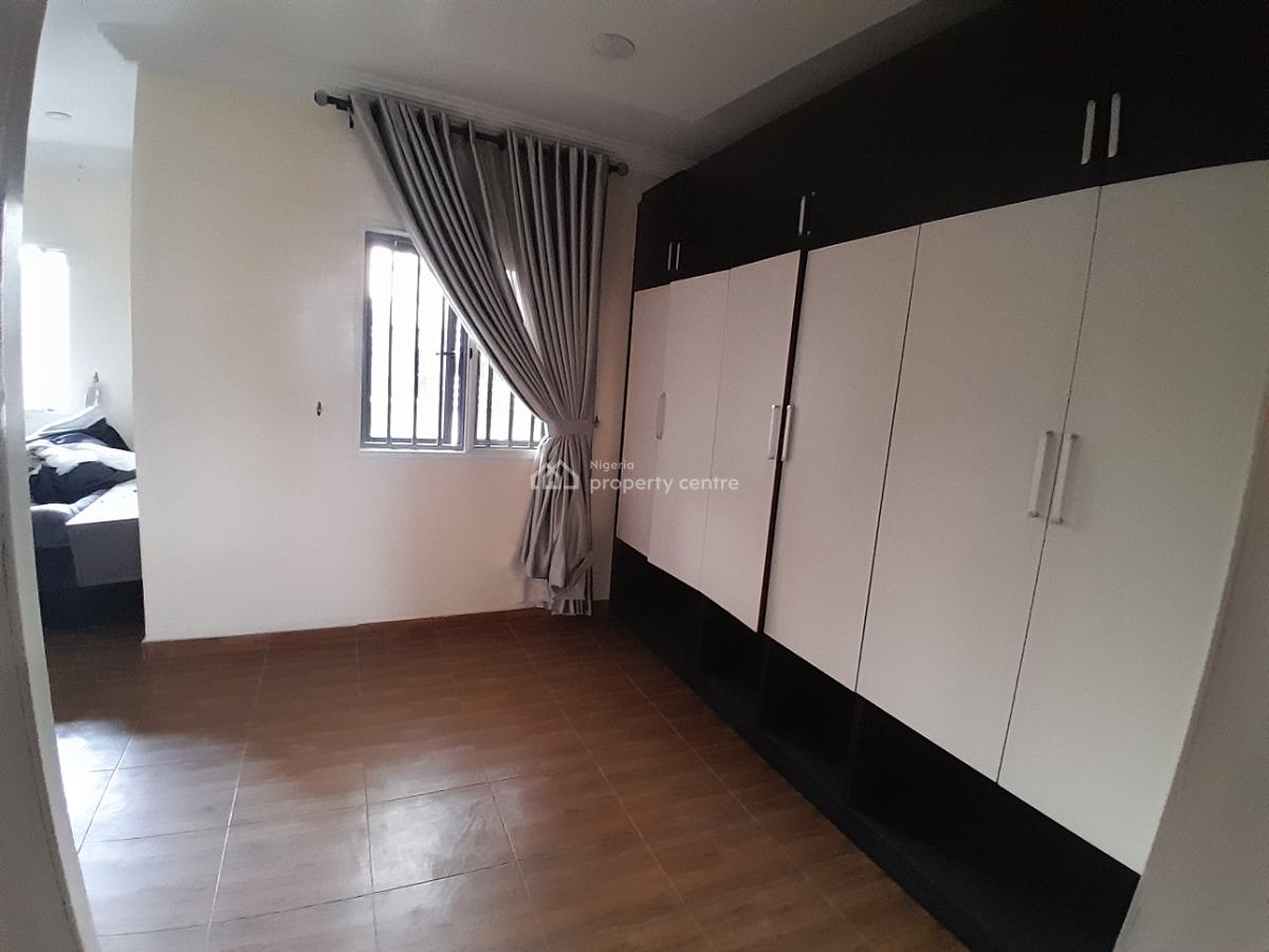 4 Bedroom Terrace Duplex with Bq, Ologolo, Lekki, Lagos, Terraced Duplex for Sale
