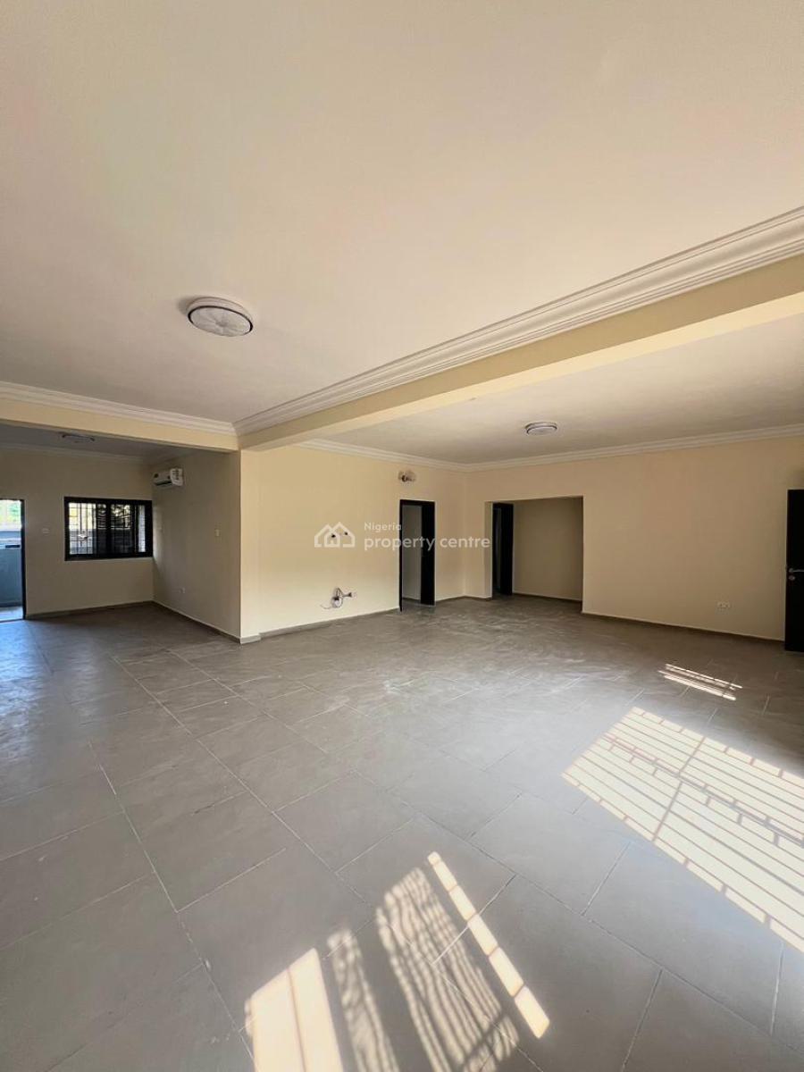 Luxury & Spacious 3 Bedroom Flat with Self-contained Bq, Lekki Phase1, Lekki, Lagos, Flat / Apartment for Rent