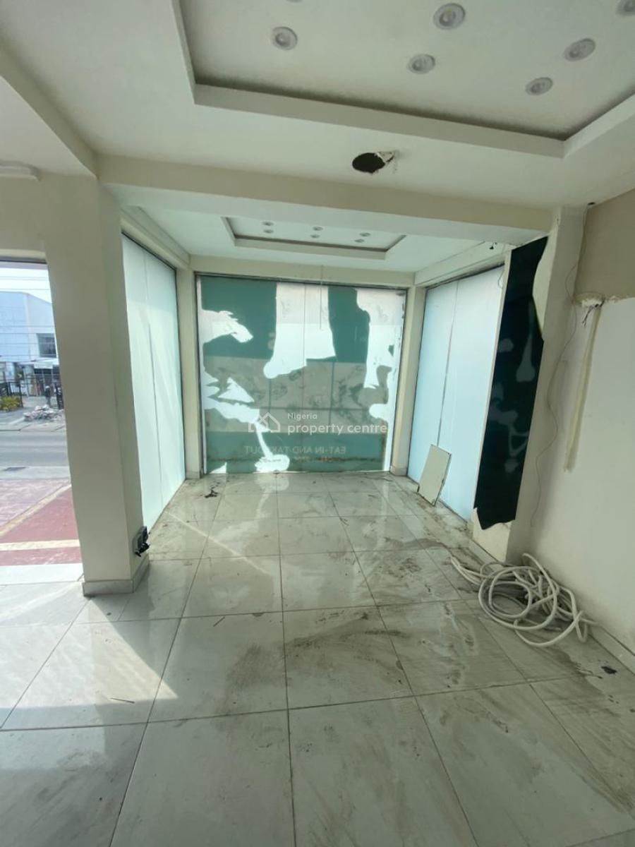 Tastefully Built and Remarkable First Floor 230 Space, Lekki Phase 1, Lekki, Lagos, Office Space for Rent