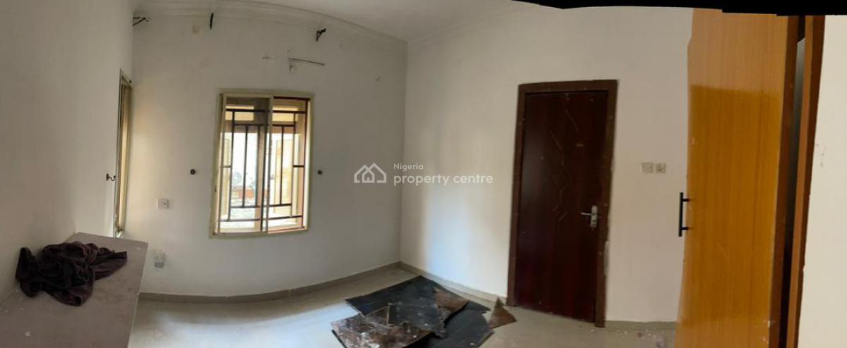 Spacious 2 Bedroom, Few Min Drive From The Express., Ologolo, Lekki, Lagos, Flat / Apartment for Rent