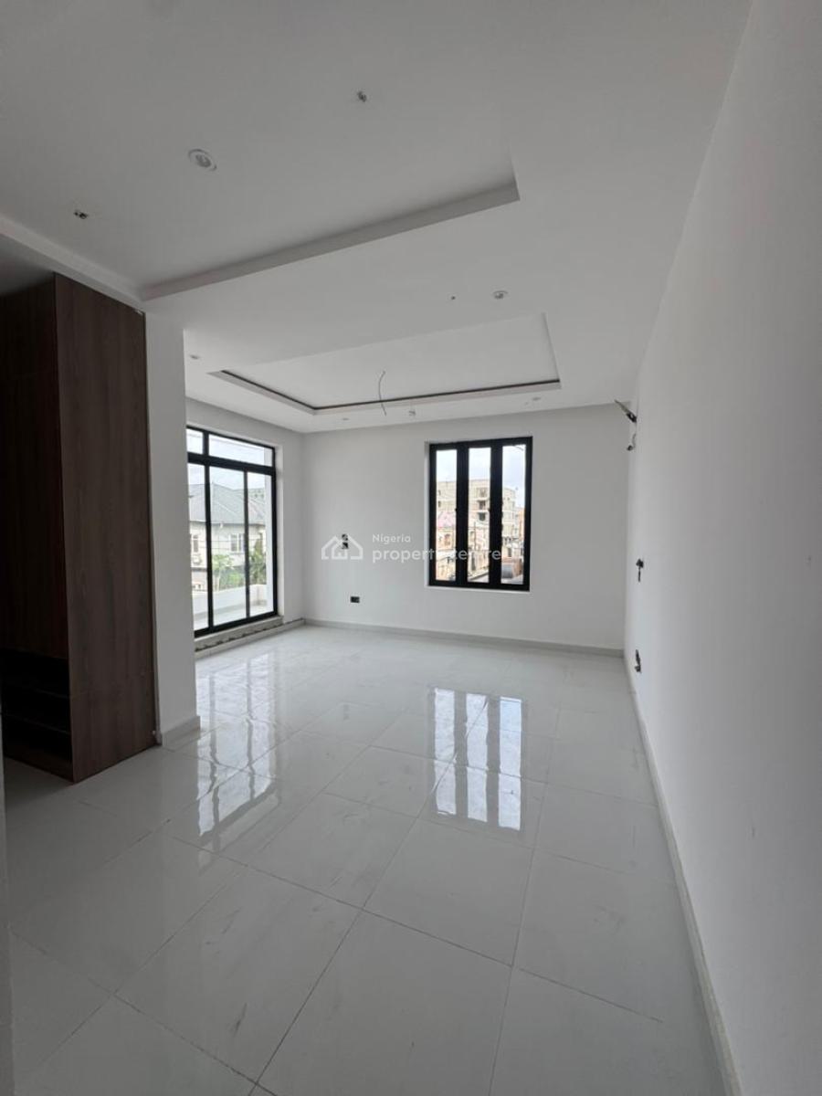 Luxury 2 Bedroom Apartment and 3 Bedroom Penthouse Suitable for Shortl, Lekki, Lekki Phase 1, Lekki, Lagos, Block of Flats for Sale