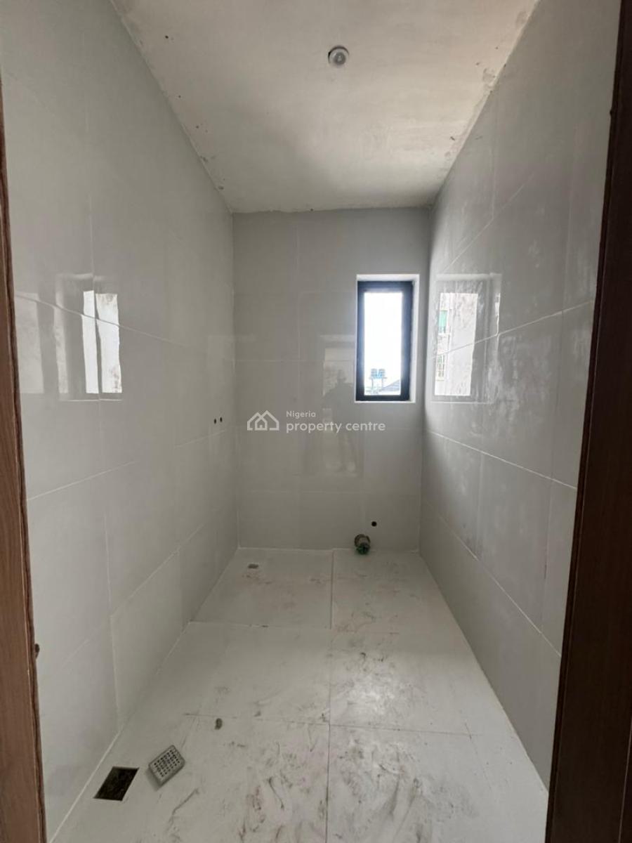 Luxury 2 Bedroom Apartment and 3 Bedroom Penthouse Suitable for Shortl, Lekki, Lekki Phase 1, Lekki, Lagos, Block of Flats for Sale