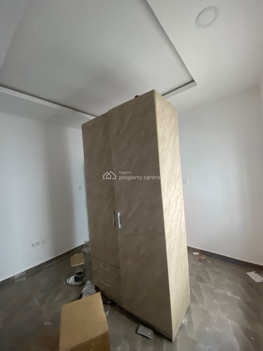 Spacious 3 Bedroom Apartment Upstairs 2 Tenants, Thera Peace Estate Sangotedo, Ajah, Lagos, Flat / Apartment for Rent