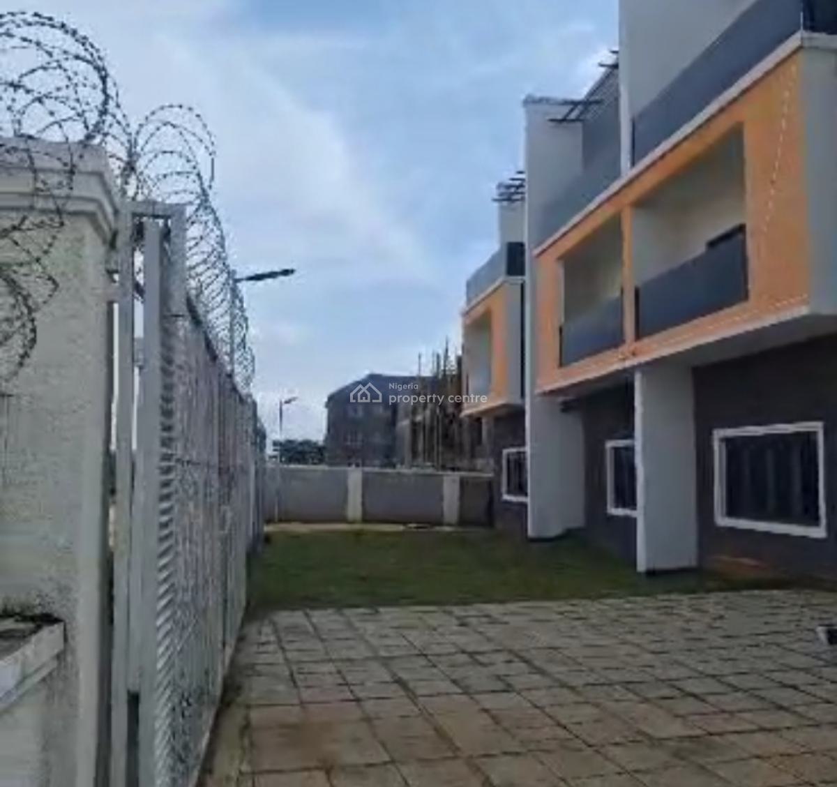 5bedroom Advanced Carcass in Lifecamp, Life Camp, Abuja, Terraced Duplex for Sale