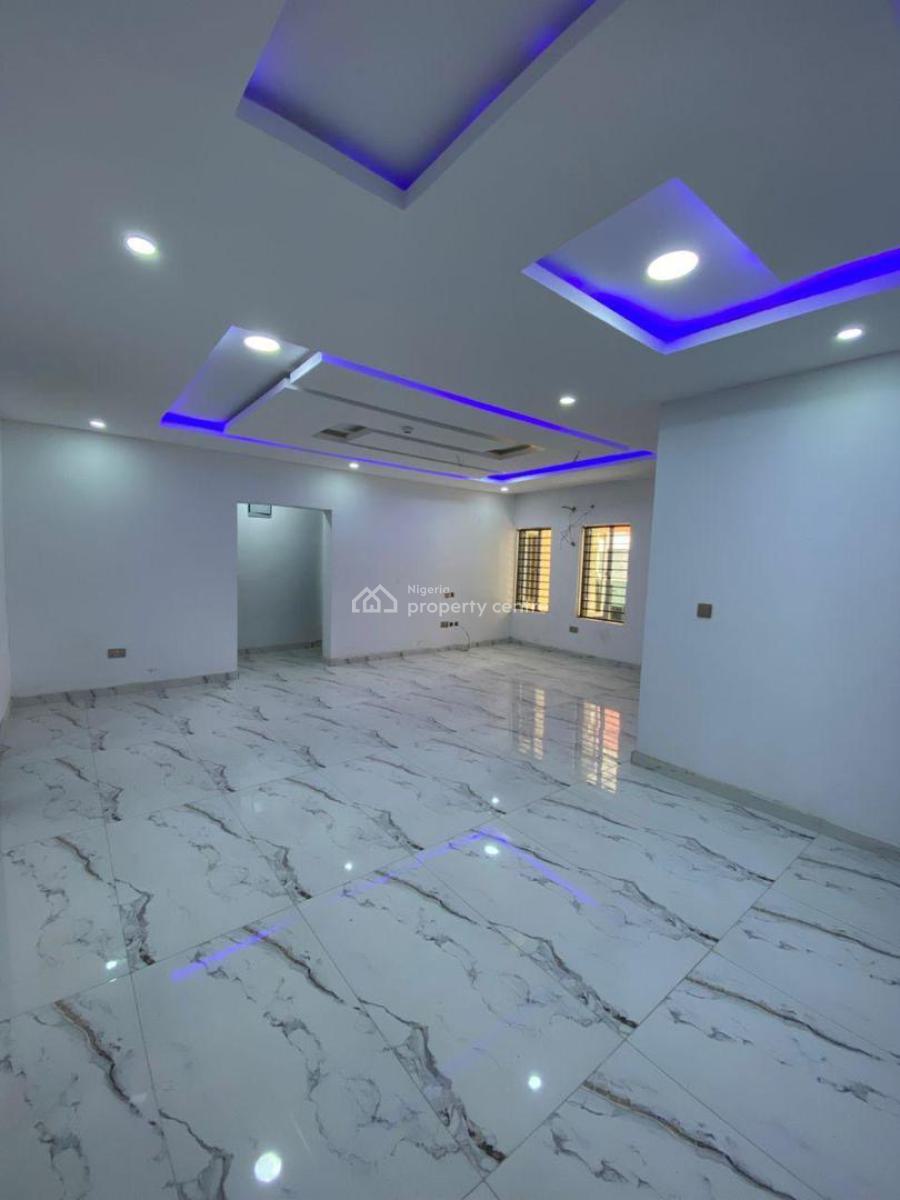 Luxury Serviced 2 Bedroom Apartment for Ren T  Location: Fr, Lekki, Lekki Phase 1, Lekki, Lagos, Detached Duplex for Rent