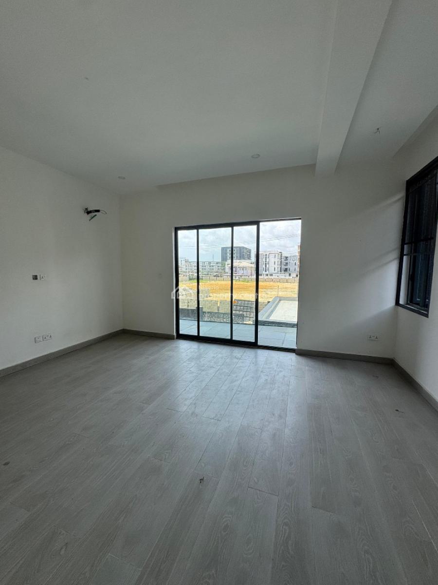 Exquisitely Built 2 Bedroom Apartment with Swimming, Ikate, Ikate, Lekki, Lagos, Block of Flats for Sale