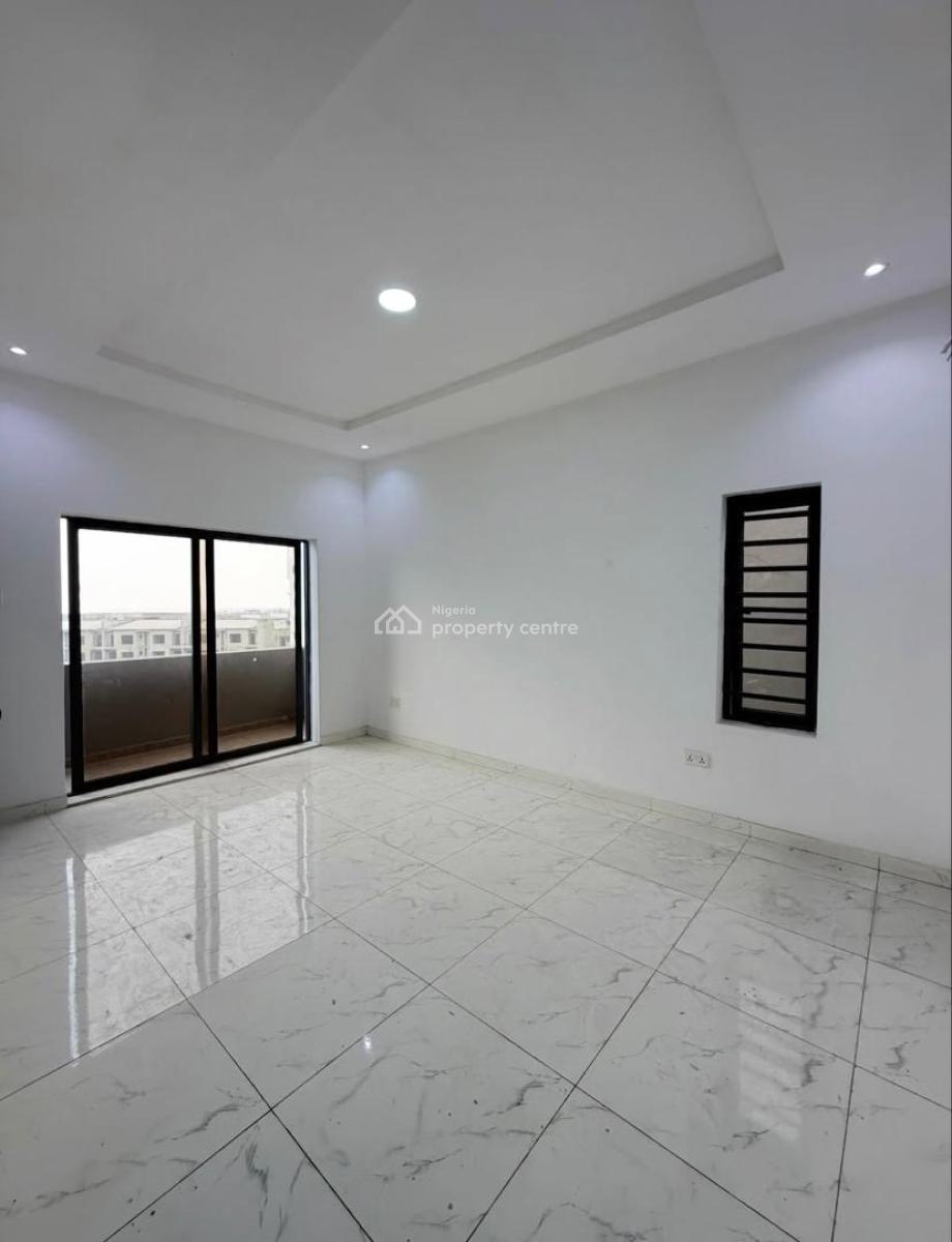 Luxury 3 Bedroom with Bq, Lekki Phase 1, Lekki, Lagos, Flat / Apartment for Sale