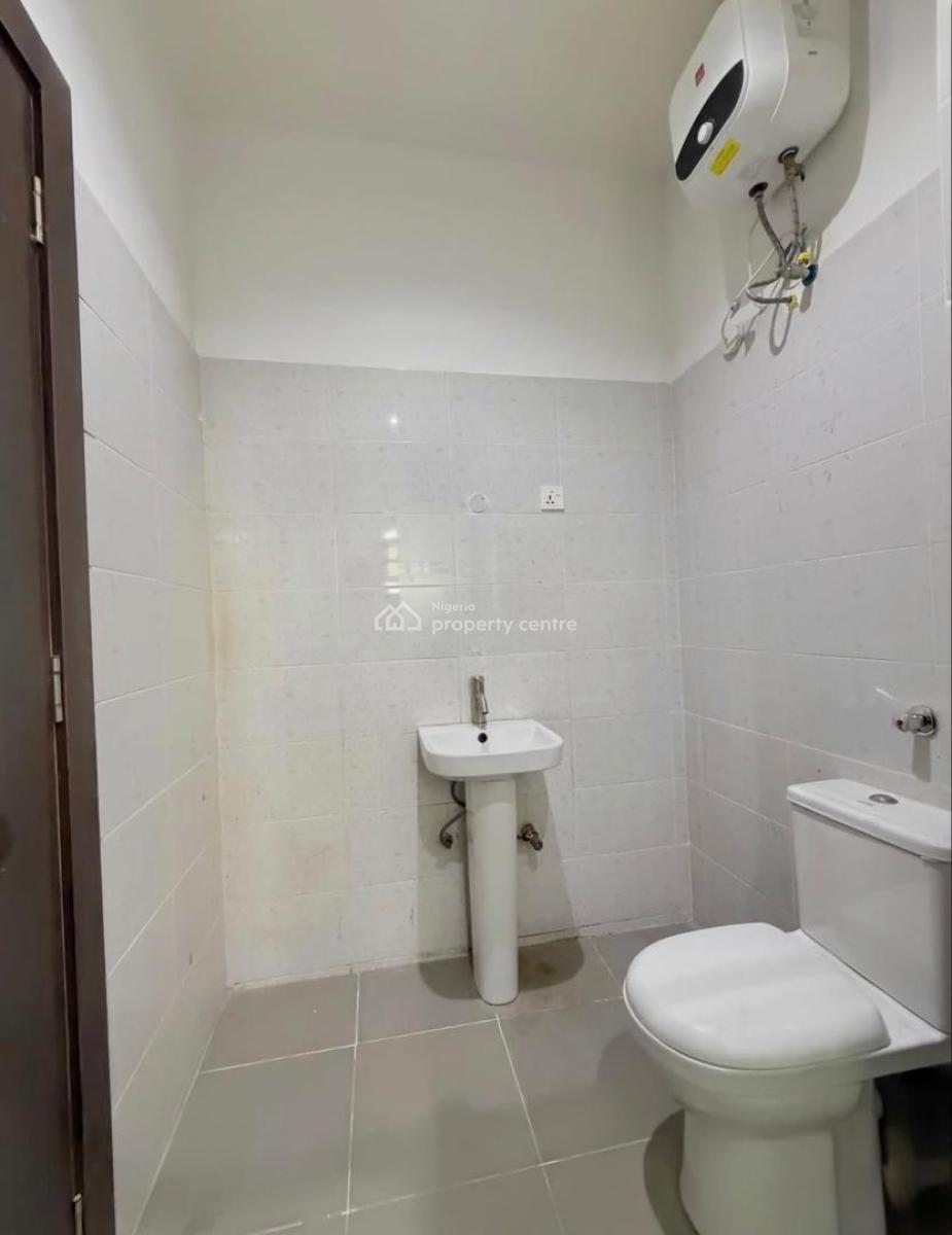 Luxury 3 Bedroom with Bq, Lekki Phase 1, Lekki, Lagos, Flat / Apartment for Sale