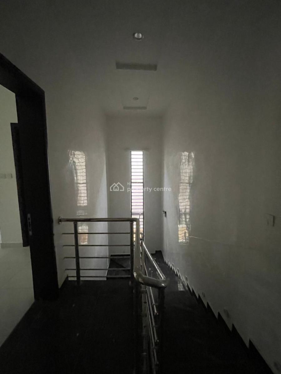 5 Bedroom Duplex with 5 Aside Futsal Pitch, Unguwan Rimi Gra, Kaduna North, Kaduna, Detached Duplex for Sale