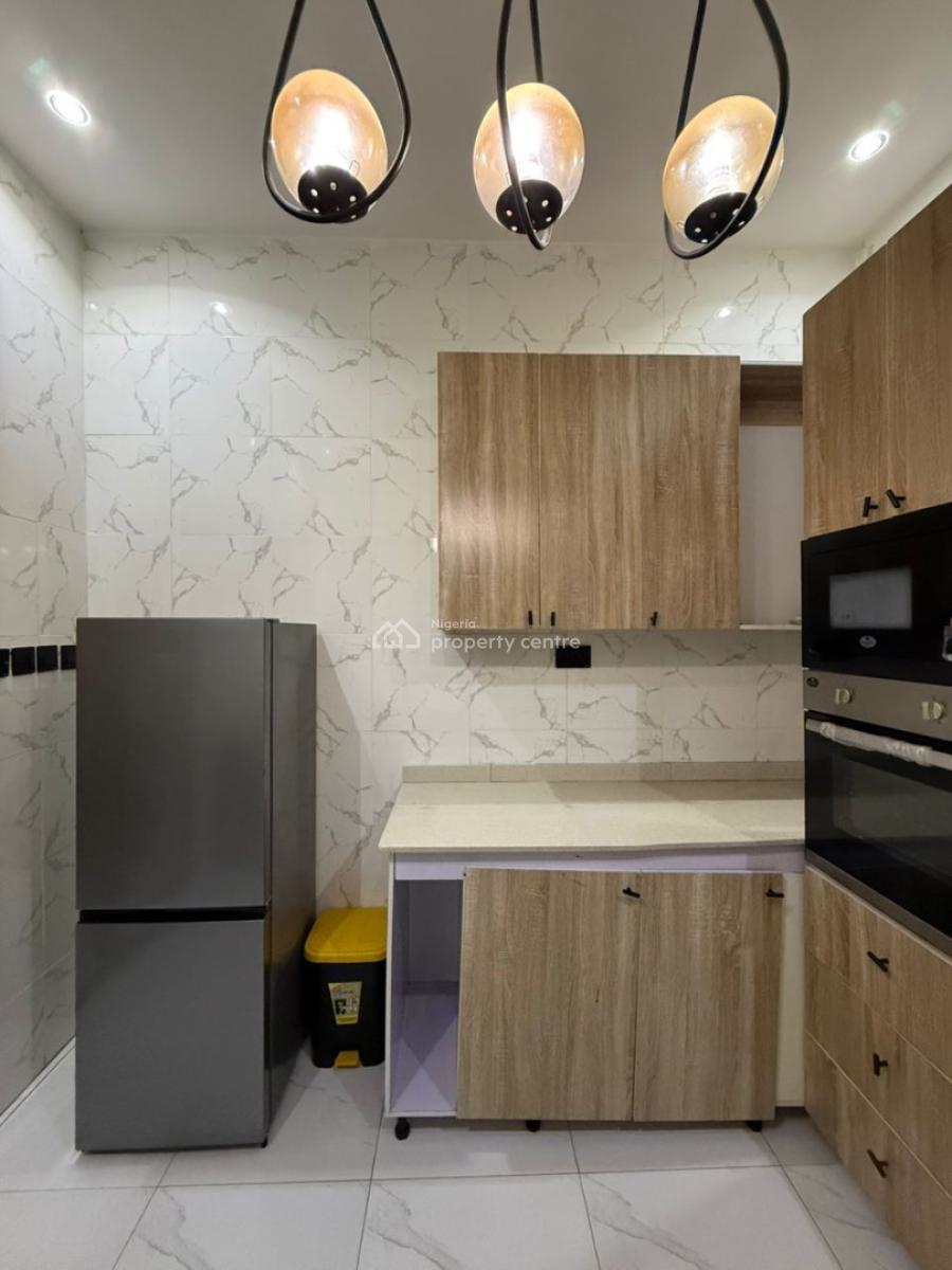 2 Bedroom Luxury Apartment, Orchid Road, Lekki, Lagos, Flat / Apartment Short Let