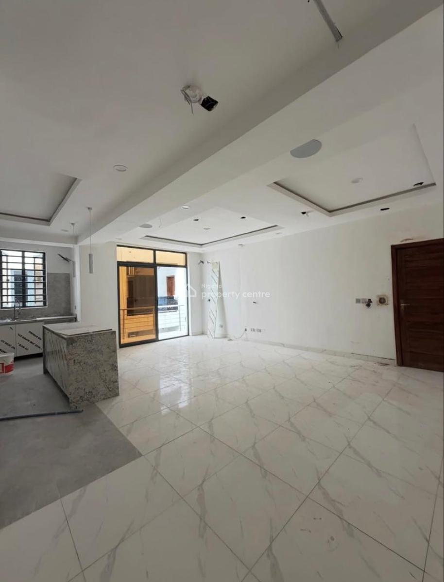 Lovely 2 Bedroom, Off Freedom Way, Lekki, Lagos, Flat / Apartment for Sale