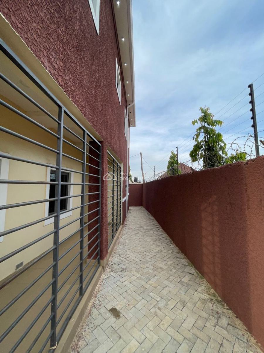 5 Bedroom Duplex, Unguwan Dosa, Kaduna North, Kaduna, Detached Duplex for Sale