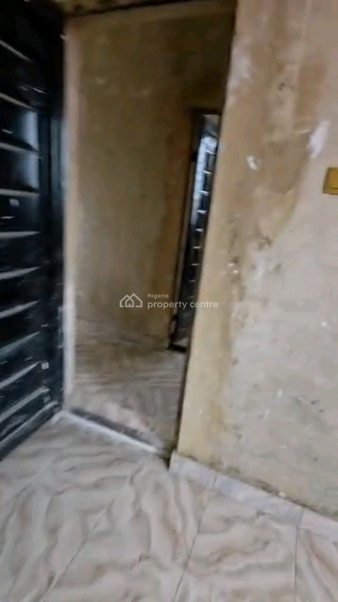 Newly Built, Spacious and Standard  Two Bedroom Flat, Onipanu, Shomolu, Lagos, Flat / Apartment for Rent
