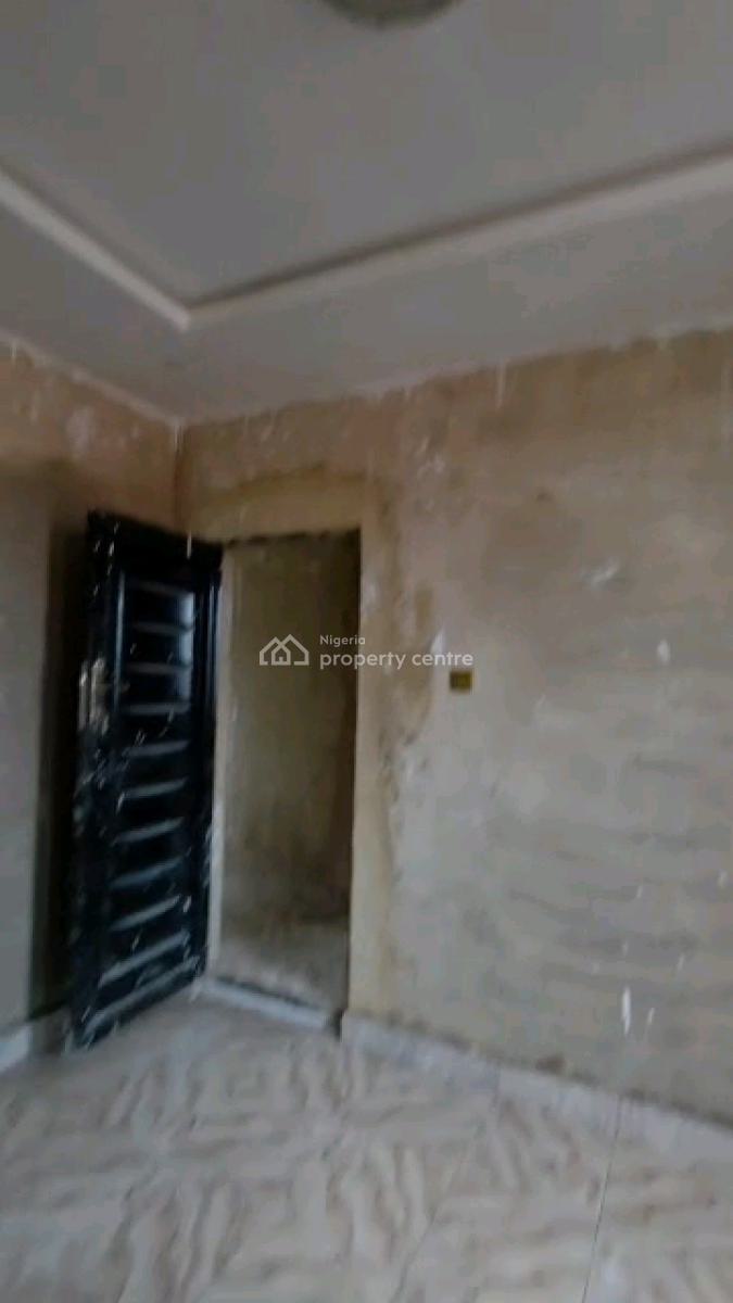 Newly Built, Spacious and Standard Two Bedroom Flat in a Secured, Onipanu, Shomolu, Lagos, Flat / Apartment for Rent