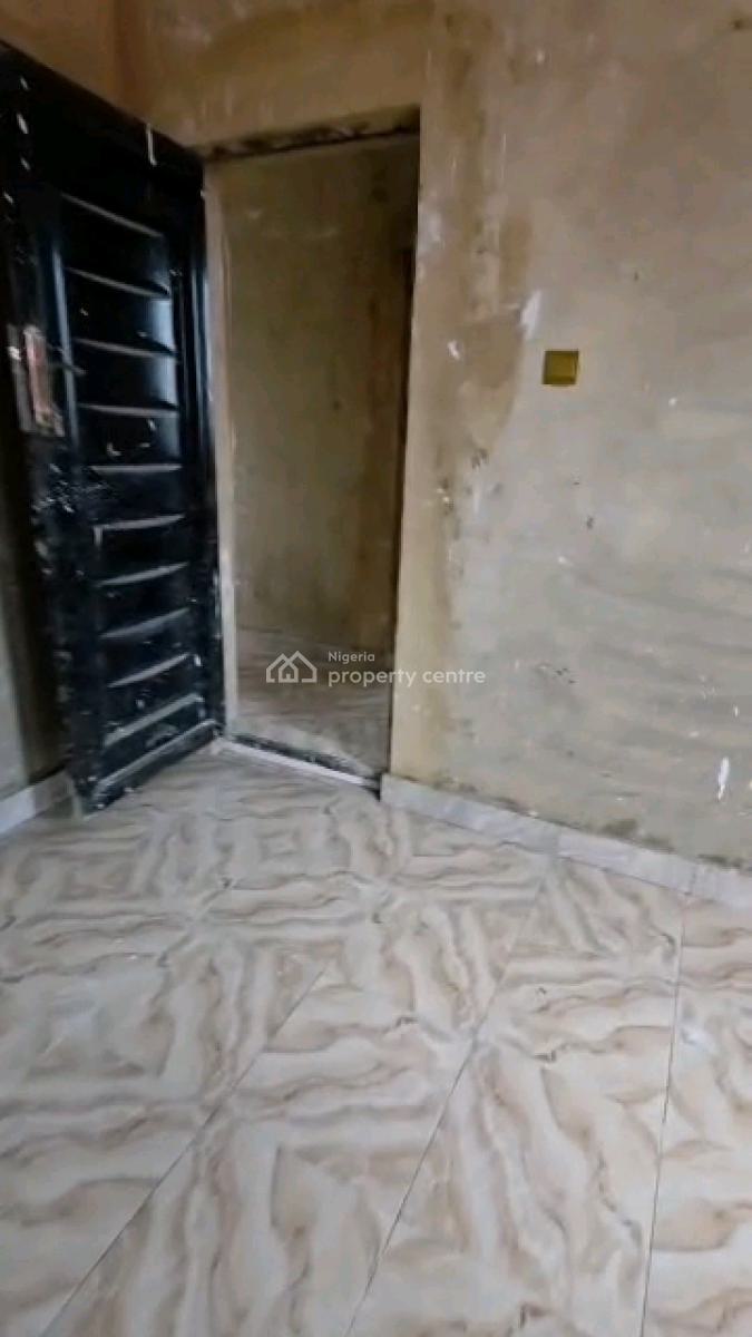 Newly Built, Spacious and Standard Two Bedroom Flat in a Secured, Onipanu, Shomolu, Lagos, Flat / Apartment for Rent