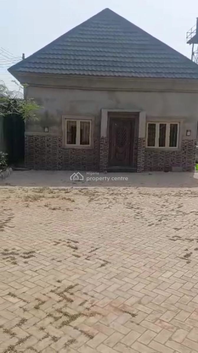 2 Bedrooms, Malali Layout, Kaduna North, Kaduna, Flat / Apartment for Rent