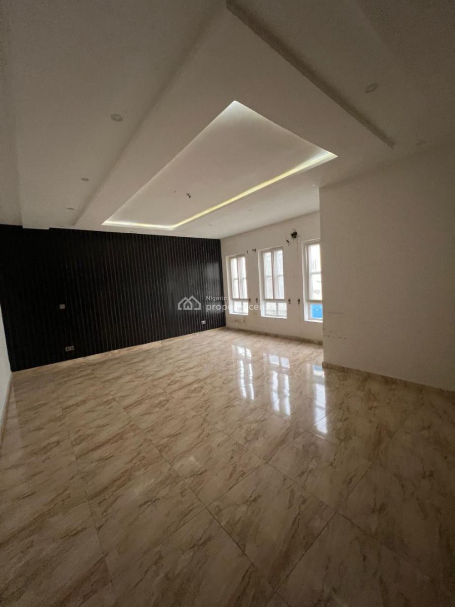 Fully Serviced 1 Bedroom (room & Parlor) Apartment with Pool & Gym, Victoria Bay Estate Orchid Before Roundabout, Lekki, Lagos, Mini Flat (room and Parlour) for Rent