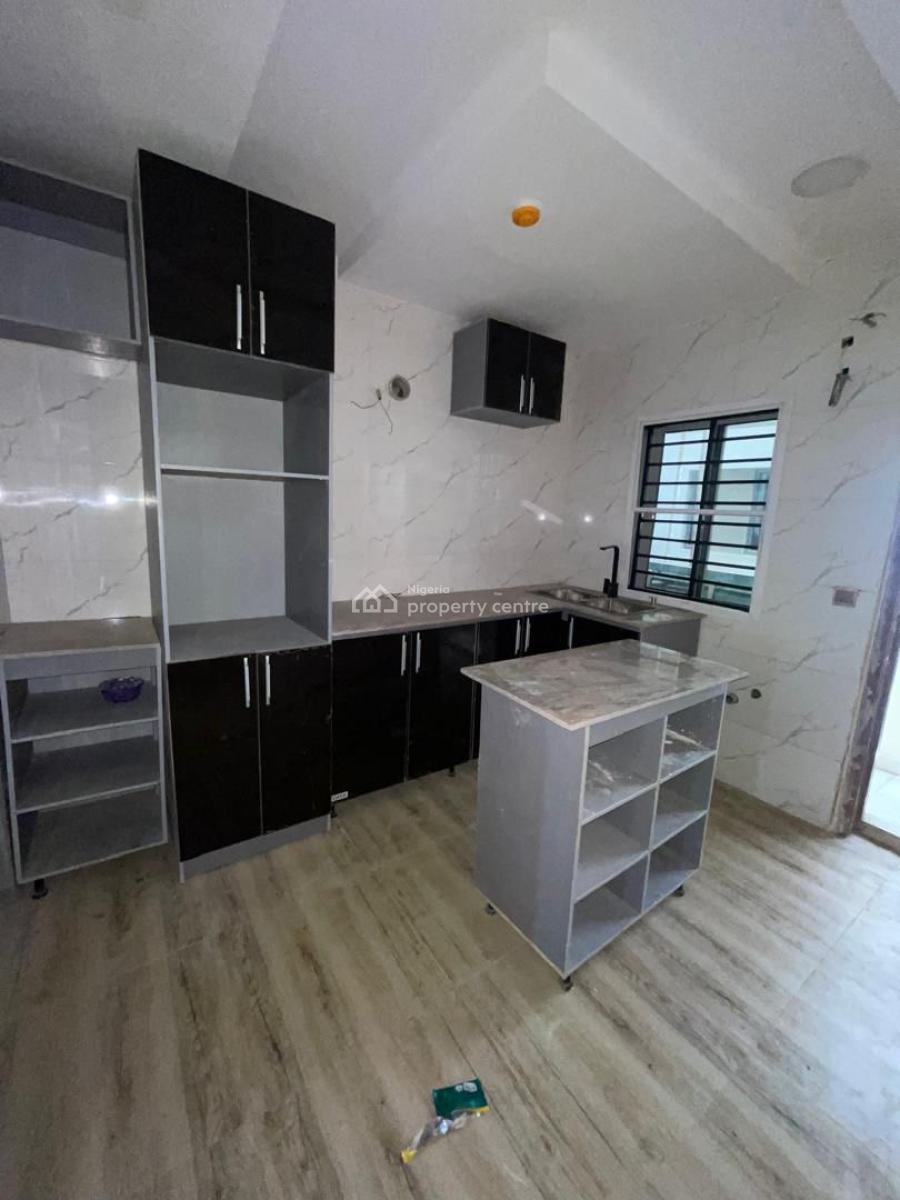 a Tastefully Built Serviced Two (2) Bedroom Flat with a Room Boys Quarter, Off Freedom Way, Lekki Phase 1, Lekki, Lagos, Flat / Apartment for Rent