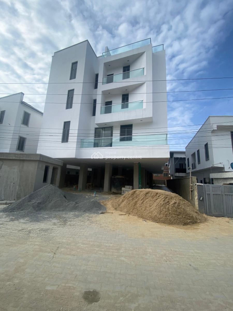 Exquisite 1 Bedroom Apartment in a Well Secured Environment., Ologolo, Lekki, Lagos, Flat / Apartment for Sale