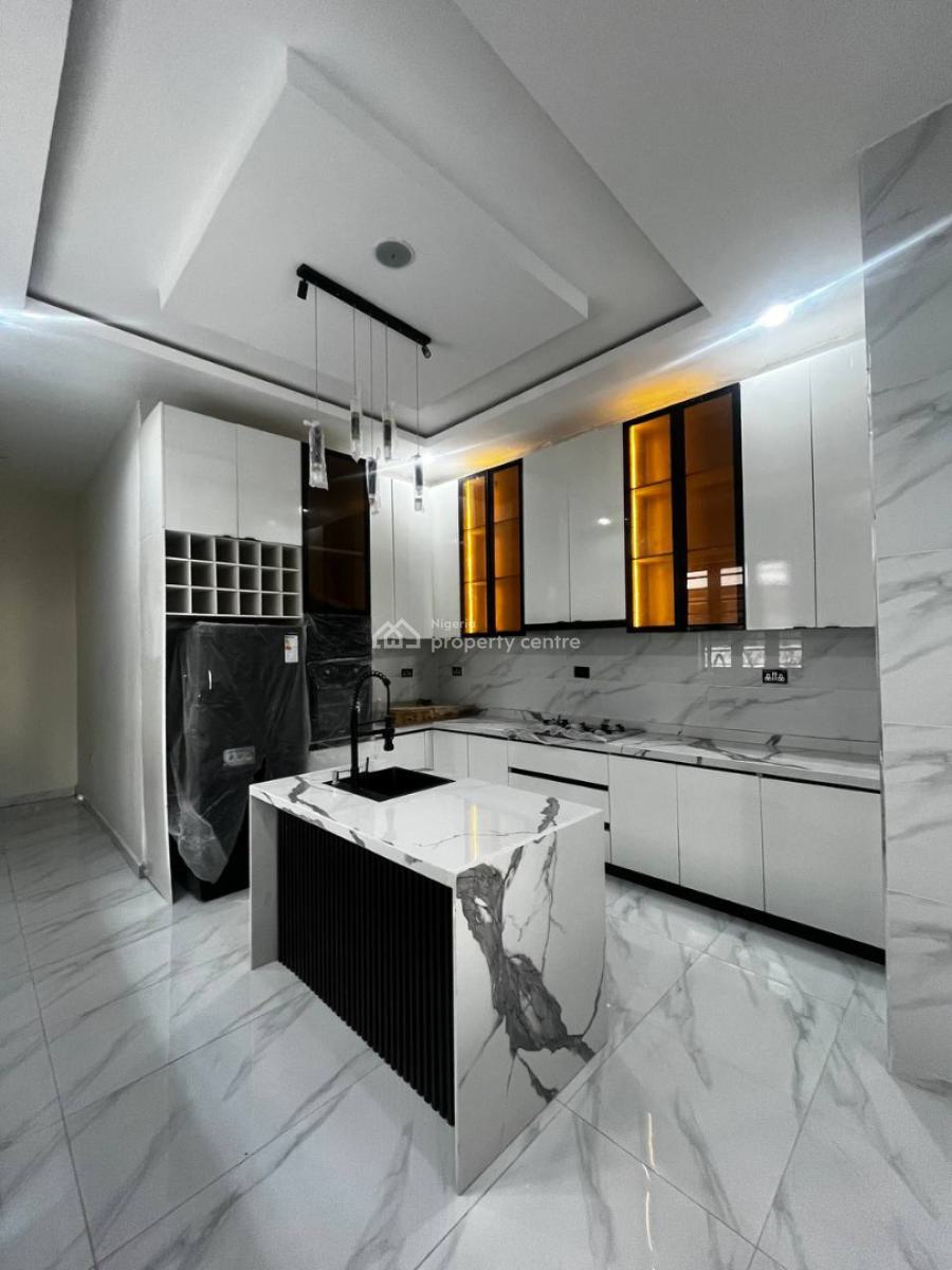 5 Bedroom Detached House with a Bq, Osapa, Lekki, Lagos, Detached Duplex for Sale