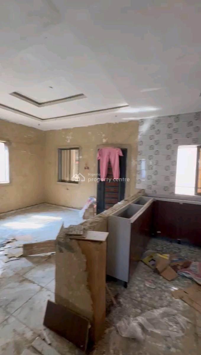 a Newly Built and Standard 1 Bedroom Apartment, Upstairs, Off Pedro Road, Shomolu, Lagos, Mini Flat (room and Parlour) for Rent