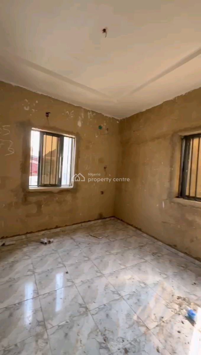 a Newly Built and Standard 1 Bedroom Apartment, Upstairs, Off Pedro Road, Shomolu, Lagos, Mini Flat (room and Parlour) for Rent