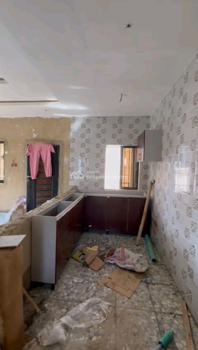 a Newly Built and Standard 1 Bedroom Apartment, Upstairs, Off Pedro Road, Shomolu, Lagos, Mini Flat (room and Parlour) for Rent