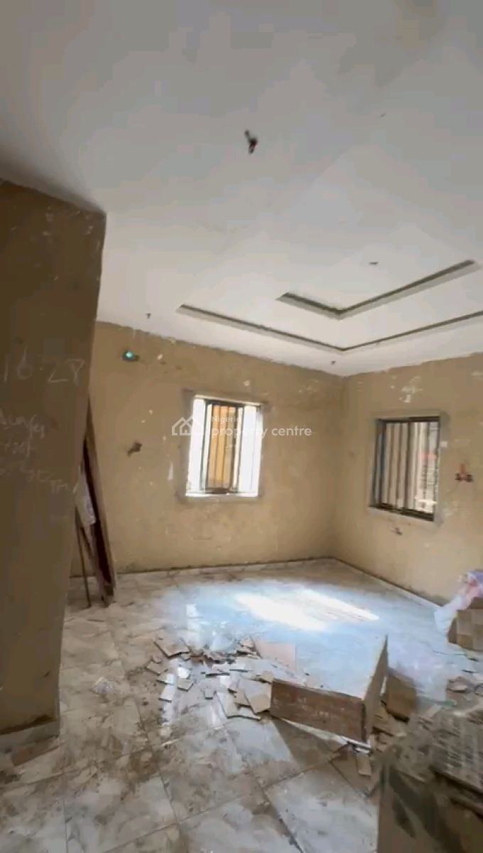 a Newly Built and Standard 1 Bedroom Apartment, Upstairs, Off Pedro Road, Shomolu, Lagos, Mini Flat (room and Parlour) for Rent