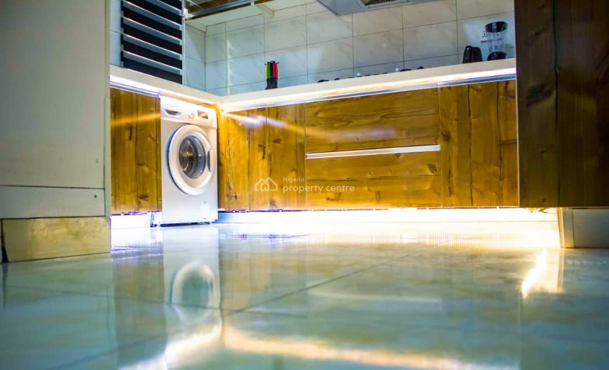 Luxury Smart 3 Bedroom Furnished and Service Apartment, Allen Avenue, Allen, Ikeja, Lagos, Flat / Apartment Short Let