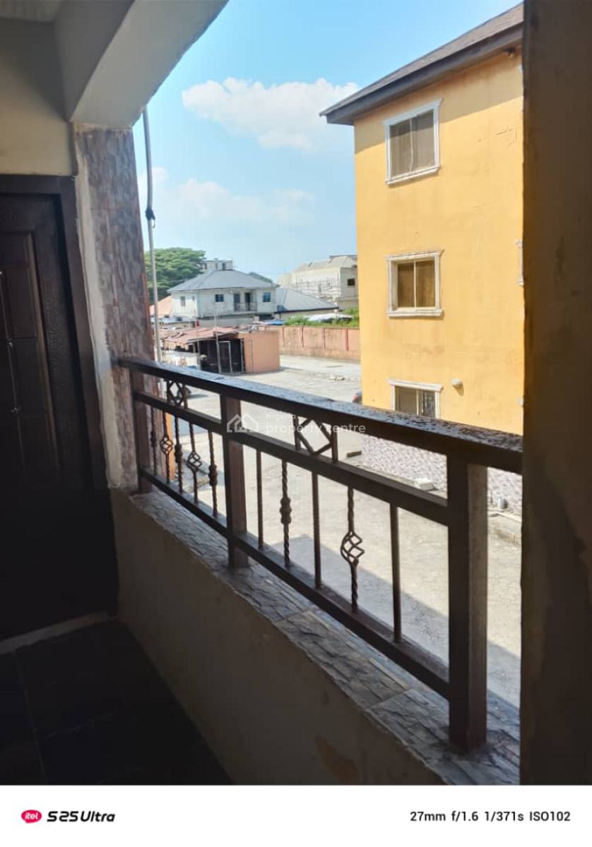 Room and Palour Self Contained, Alpha Beach Road ( New Road ), Lekki, Lagos, Mini Flat (room and Parlour) for Rent