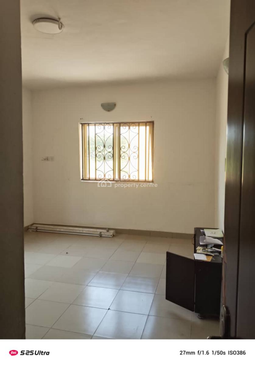 Room and Palour Self Contained, Alpha Beach Road ( New Road ), Lekki, Lagos, Mini Flat (room and Parlour) for Rent