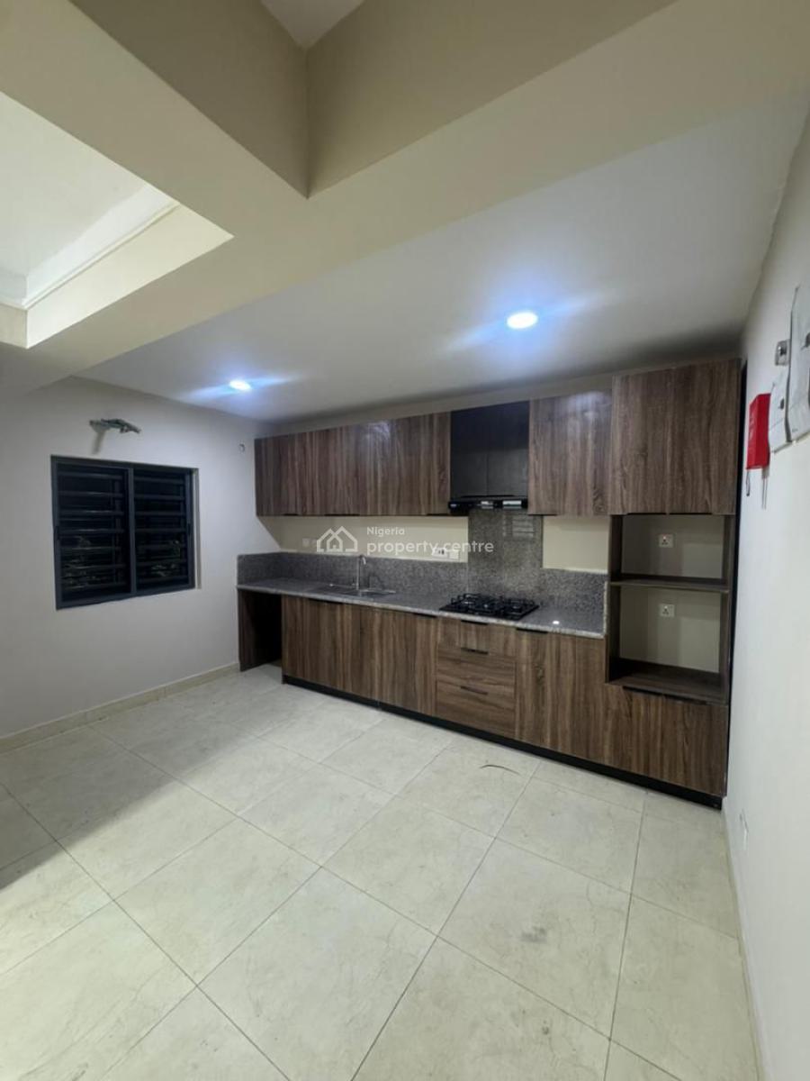 Brand New Spacious 2bedroom Apartment Available Osapa 140m, Osapa, Lekki, Lagos, Flat / Apartment for Sale