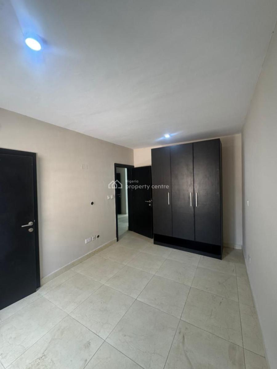 2bedroom Apartment (ground Floor)  Location: Osapa, Osapa, Lekki, Lagos, Flat / Apartment for Rent