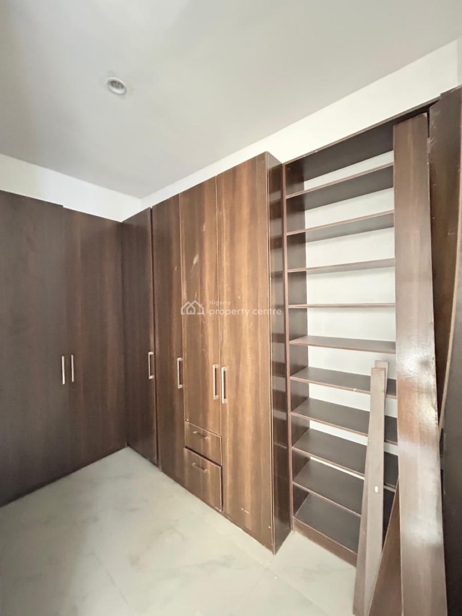 Exquisitely Built 5 Bedroom Fully Detached with Bq, Ologolo, Lekki, Lagos, Detached Duplex for Sale