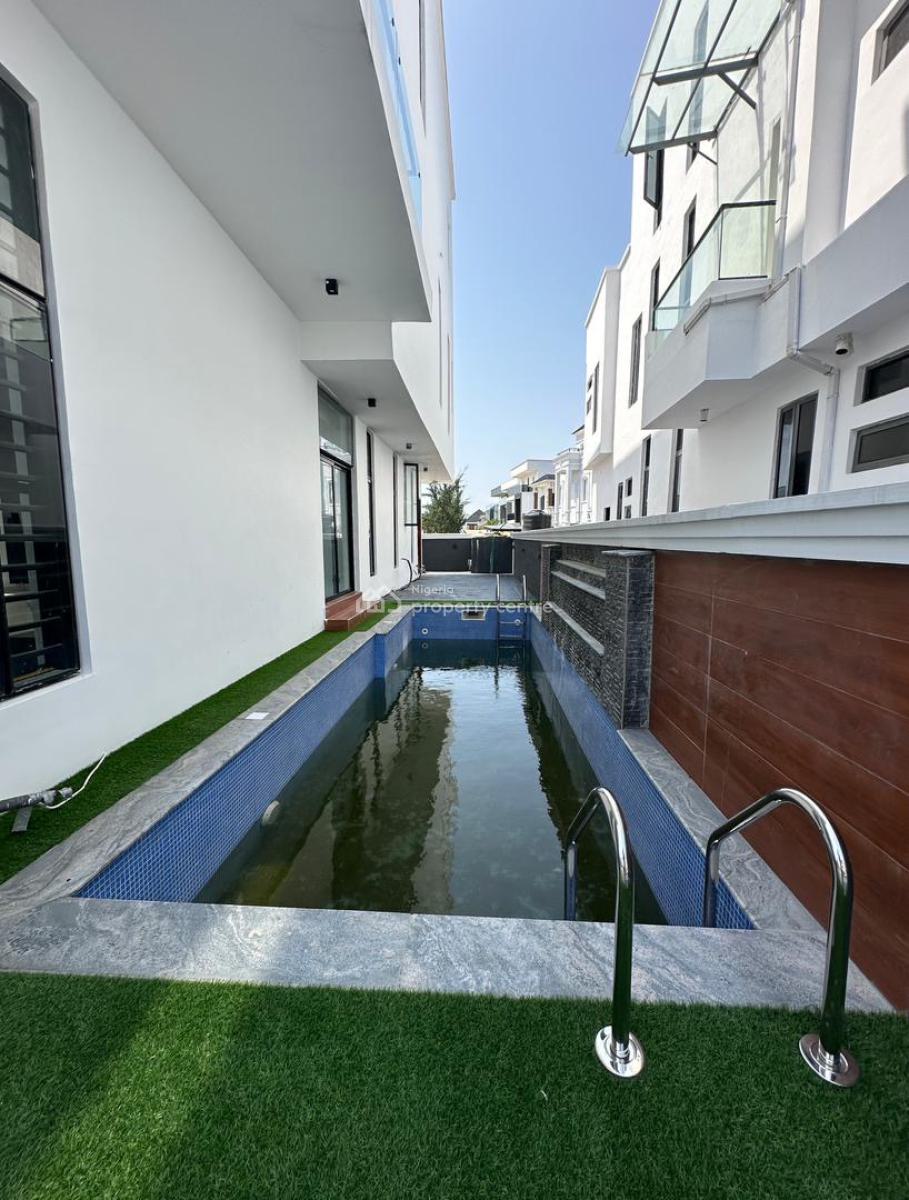 Spacious 5 Bedroom Fully Detached Duplex, Lekki, Lagos, House for Sale