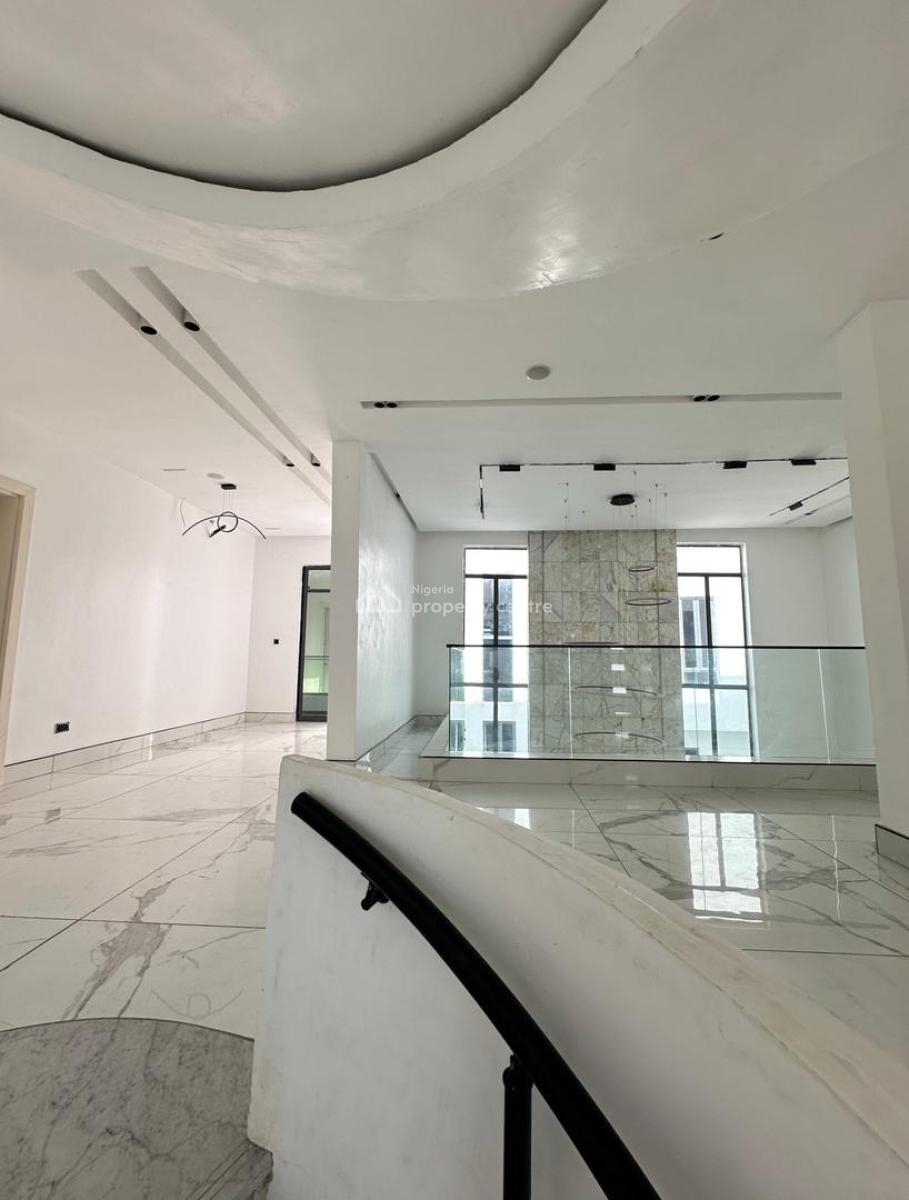 6 Bedroom Fully Detached Duplex, Lekki, Lagos, House for Sale