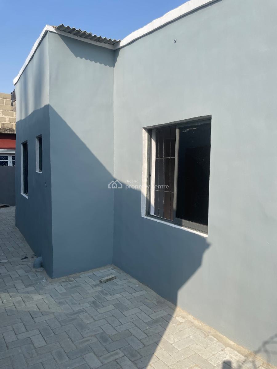 Newly Constructed Mini Flat, Victory Estate, Ogombo, Ajah, Lagos, Mini Flat (room and Parlour) for Rent