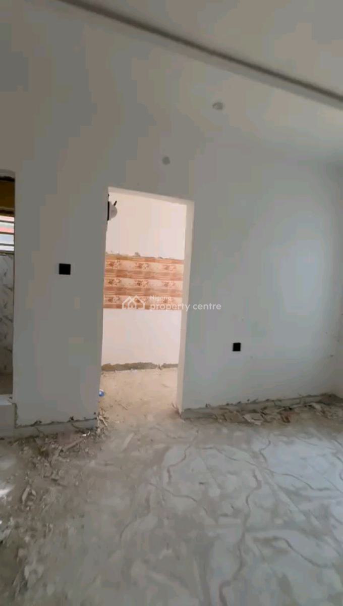 a Newly Built and Standard Mini Flat,upstairs with Pop,2 Toilets and Bath, Off Market Street, Shomolu, Lagos, Mini Flat (room and Parlour) for Rent