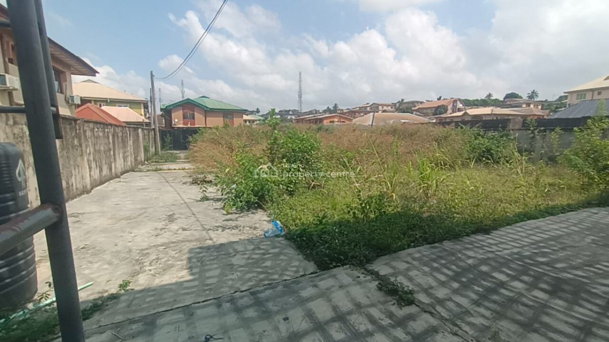 Completed a Storey Building with 2unit of 2bedroom Flat with  C of O, Abule Alfa Axis , Off Isawo Road Agric Owutu Ikorodu, Ikorodu, Lagos, Block of Flats for Sale