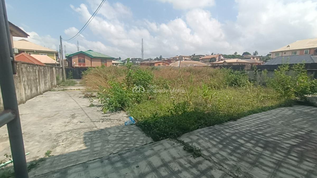 Completed a Storey Building with 2unit of 2bedroom Flat with  C of O, Abule Alfa Axis , Off Isawo Road Agric Owutu Ikorodu, Ikorodu, Lagos, Block of Flats for Sale