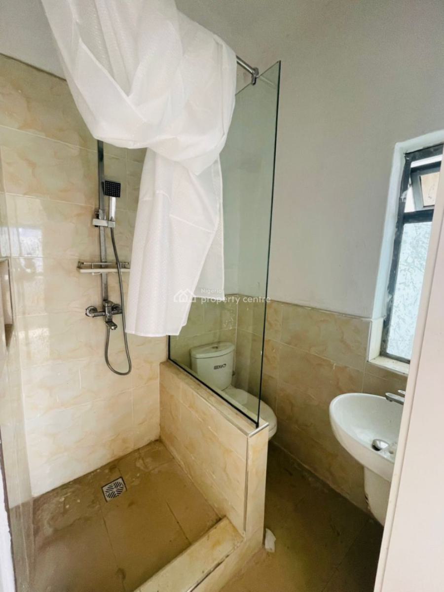 2 Bedroom Apartment, Ikota, Lekki, Lagos, Flat / Apartment for Rent