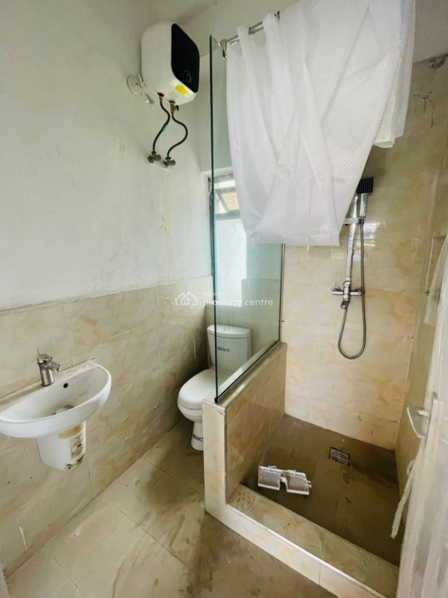 2 Bedroom Apartment, Ikota, Lekki, Lagos, Flat / Apartment for Rent