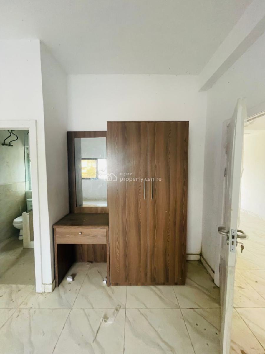 2 Bedroom Apartment, Ikota, Lekki, Lagos, Flat / Apartment for Rent