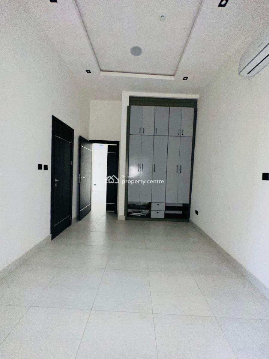 Brand New 2 Bedroom Apartment with Bq., Lekki Phase 1, Lekki, Lagos, Flat / Apartment for Rent