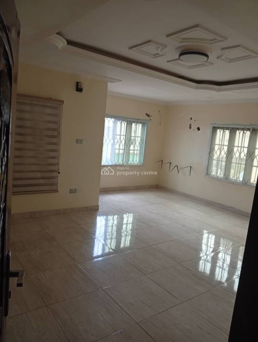 Beautiful 4 Bedroom Terrace Duplex with Bq, Lekki Gardens Phase 5, Atlantic Layout Estate, General Paint, Lbs, Sangotedo, Ajah, Lagos, Semi-detached Duplex for Rent