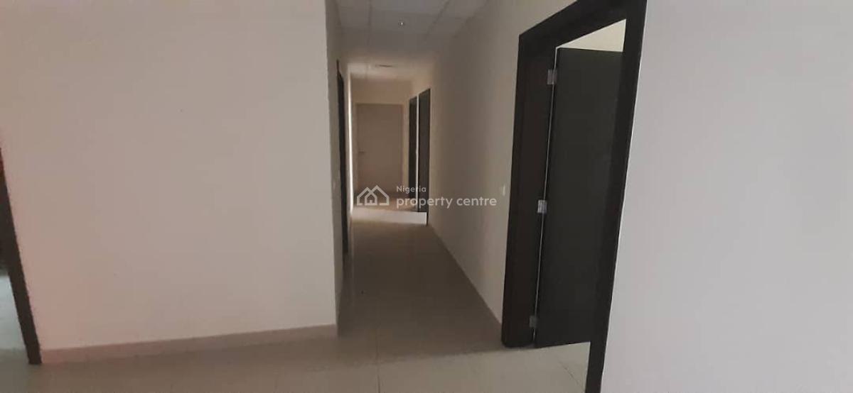 Vacant 4 Bedroom Flat with Bq, Ocean Parade, Banana Island, Ikoyi, Lagos, Flat / Apartment for Sale