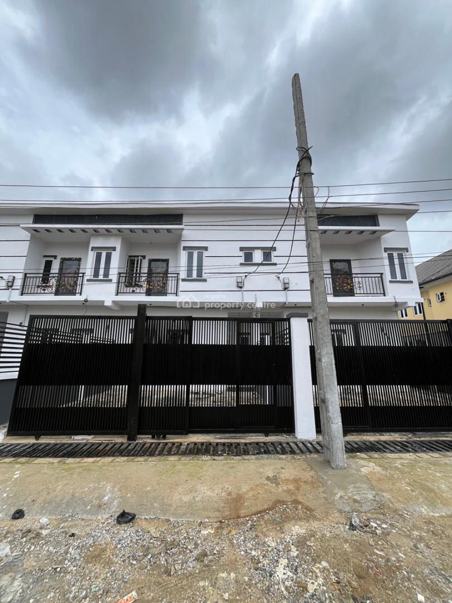 Deluxe 4-bedroom Duplex with Self Compound, Gbagada, Lagos, Terraced Duplex for Sale