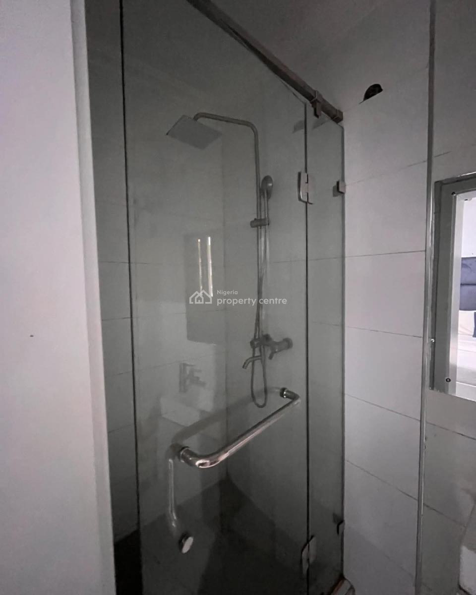 Spacious 4 Bedrooms Apartment, Old Ikoyi, Ikoyi, Lagos, Flat / Apartment for Sale