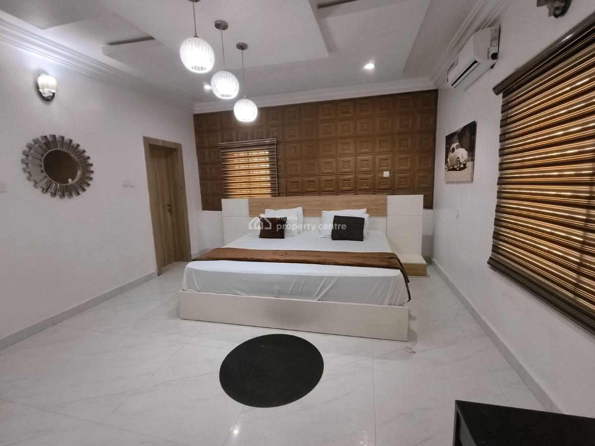 Exquisite 2 Bedroom Apartment, Lekki Phase 1, Lekki, Lagos, Flat / Apartment Short Let