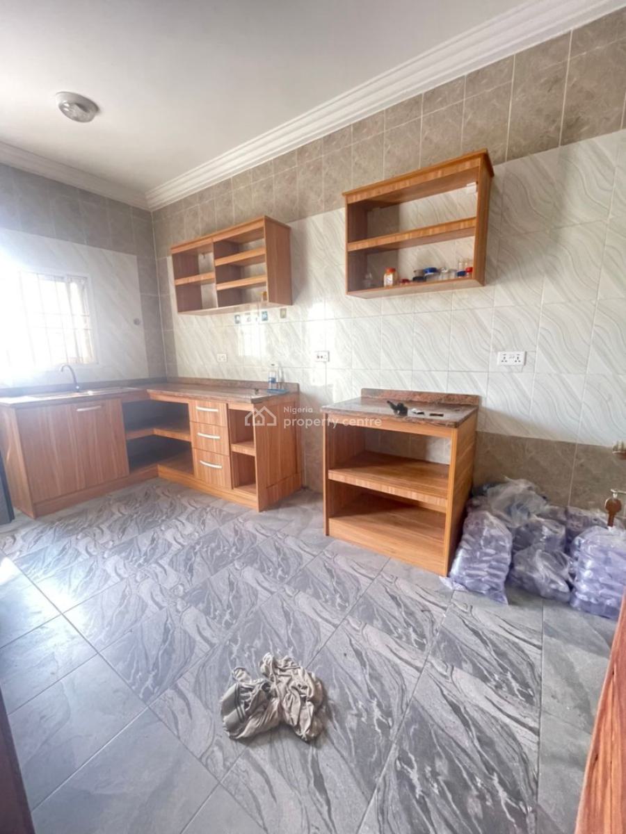Standard 2 Bedroom Apartment in a Good Estate That Has Swimming Pool, Sangotedo, Ajah, Lagos, Flat / Apartment for Rent